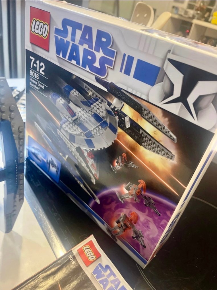 LEGO Set - 8016 - Star Wars - 8016 Hyena Droid Bomber #4.3