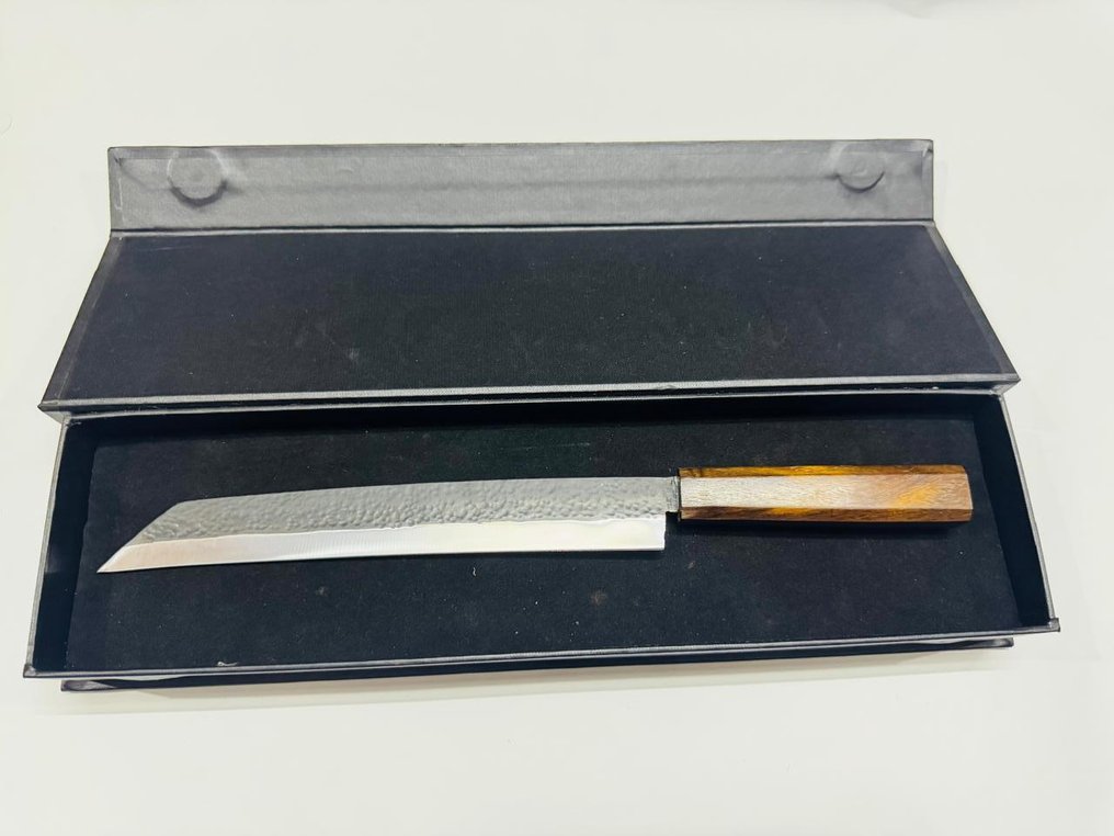 廚刀 -  日本Tanto牛胸肉刀（046） - 钢少钢，自然木柄带盒子 - 日本 - 日本牛胸肉刀 #1.0
