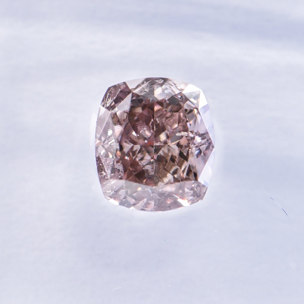 χωρίς τιμή ασφαλείας - 1 pcs Διαμάντι  (Φυσικού χρώματος)  - 0.70 ct - Κούσιον - Fancy Καφετί, Απαλό πορτοκαλί Ροζ - SI2 - International Gemological Institute (IGI) - ΒΓ #3.2