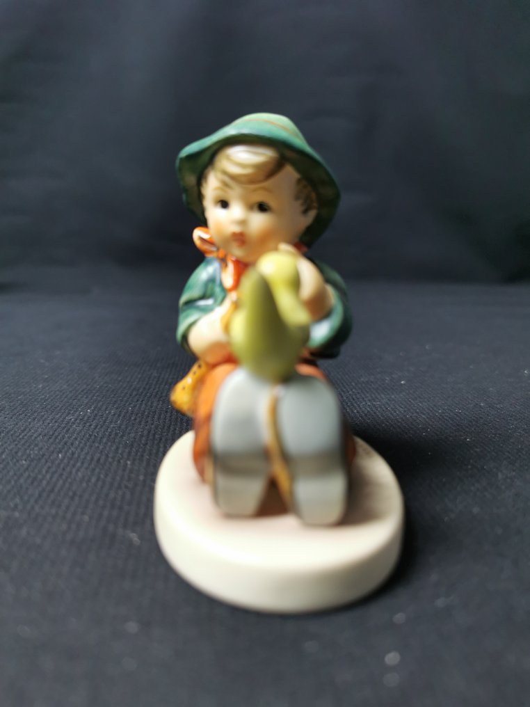 小雕像, Vintage Hummel Goebel - Statuetta "S stimmt net Singing Lesson" #63 - TMK7 - 8 cm - 瓷器 #1.0