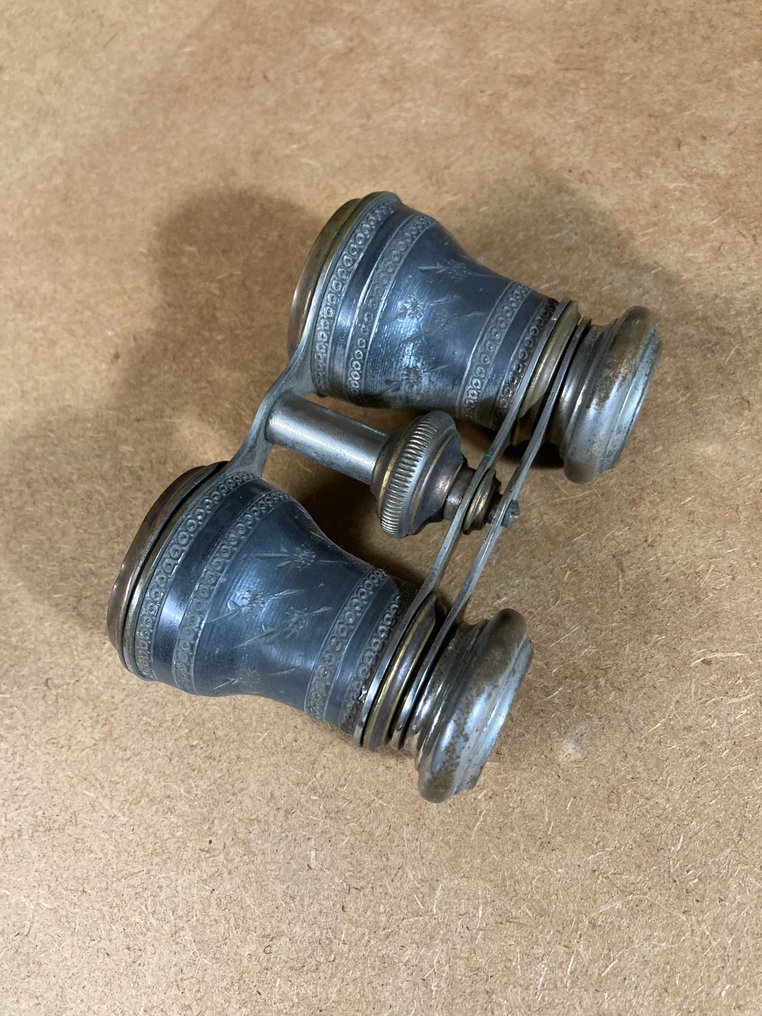 Teatterikiikarit - 1900-2000 - Unknown #1.0