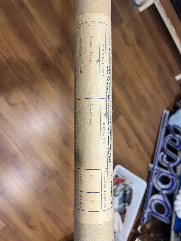 Lobogó - Vespa Club - Olaszország #3.2