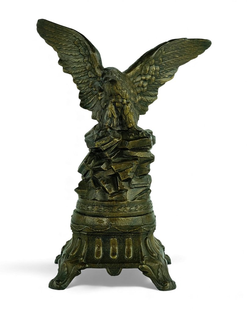 Skulptur, Eagle on Rocks - 36 cm - Råzink #1.0