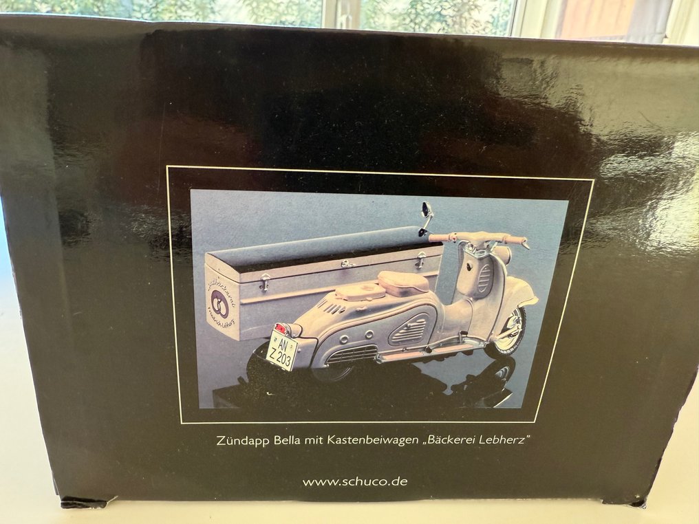 Schuco 1:10 - 模型汽车 - 06596 - Zündapp Bella 配有箱式拖车“Lebherz 面包店” #2.1