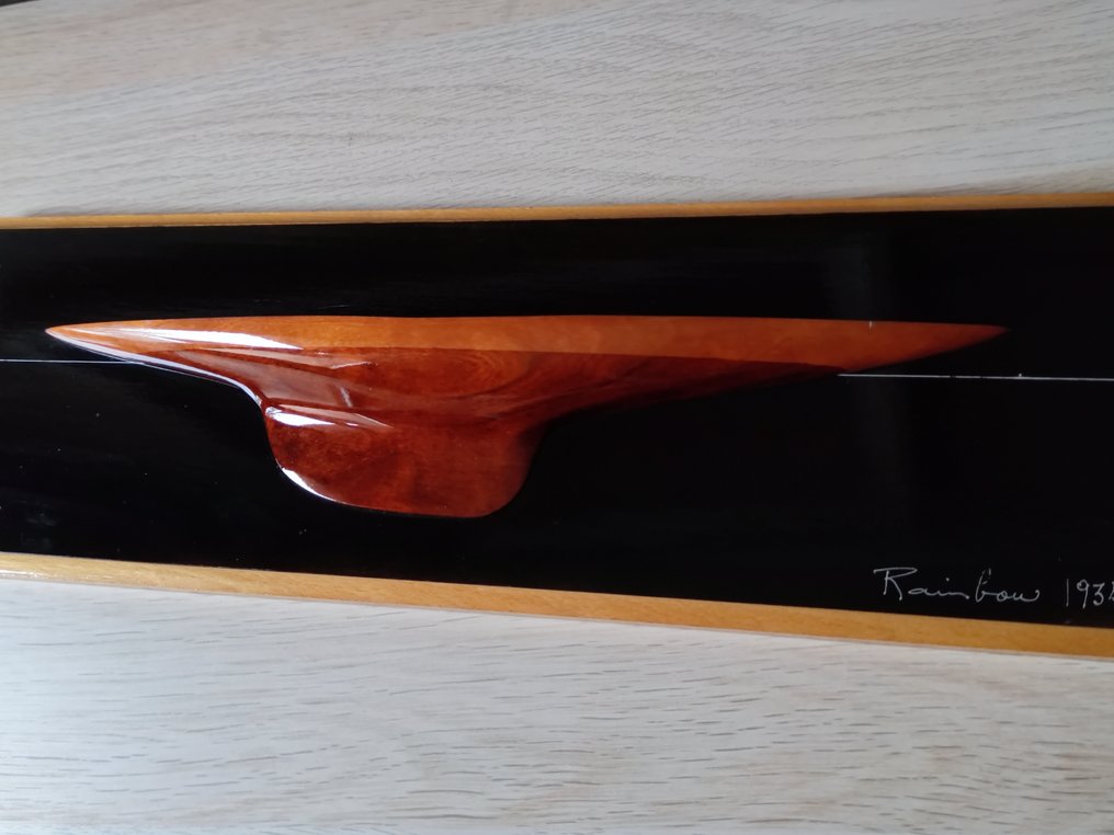 Half hull ship model - Rainbow #1.0