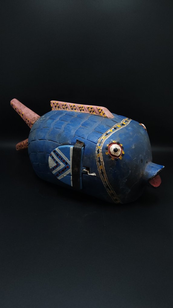 Csodálatos halbábu - Bozo - Mali (Nincs minimálár) #1.0