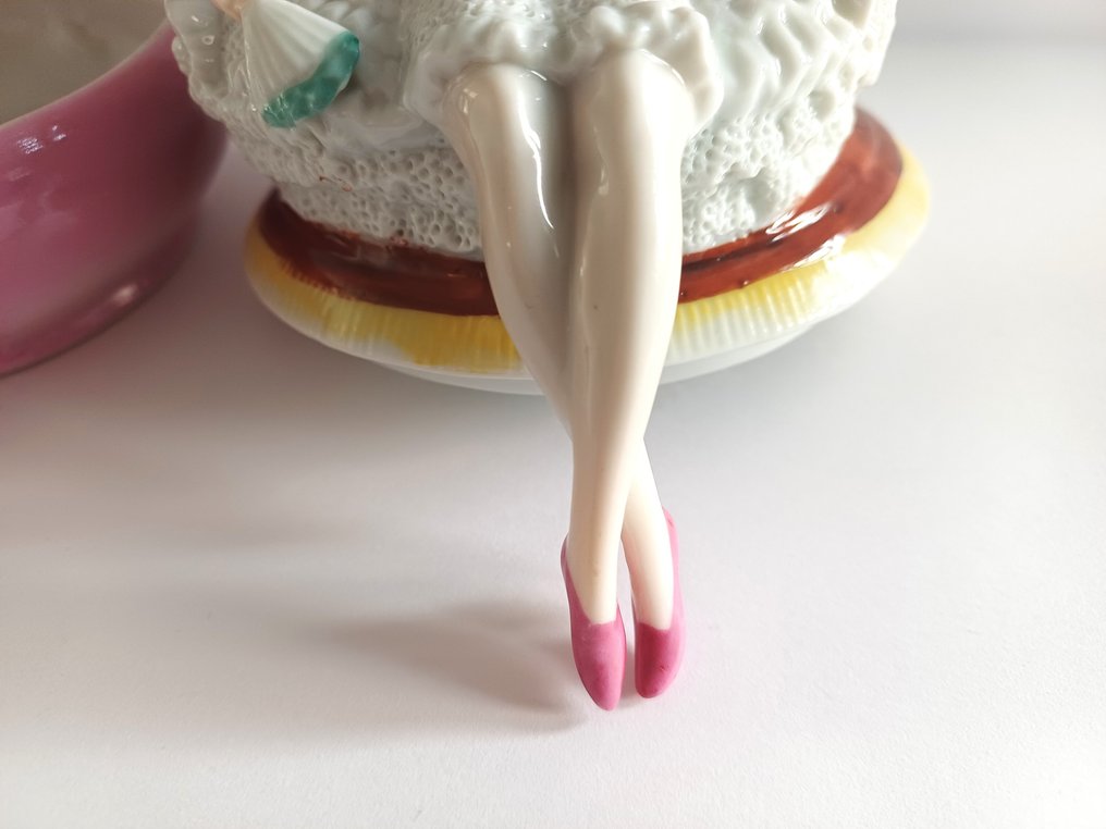 Figuriini - art deco poederdoos, trinket box - Posliini #4.3