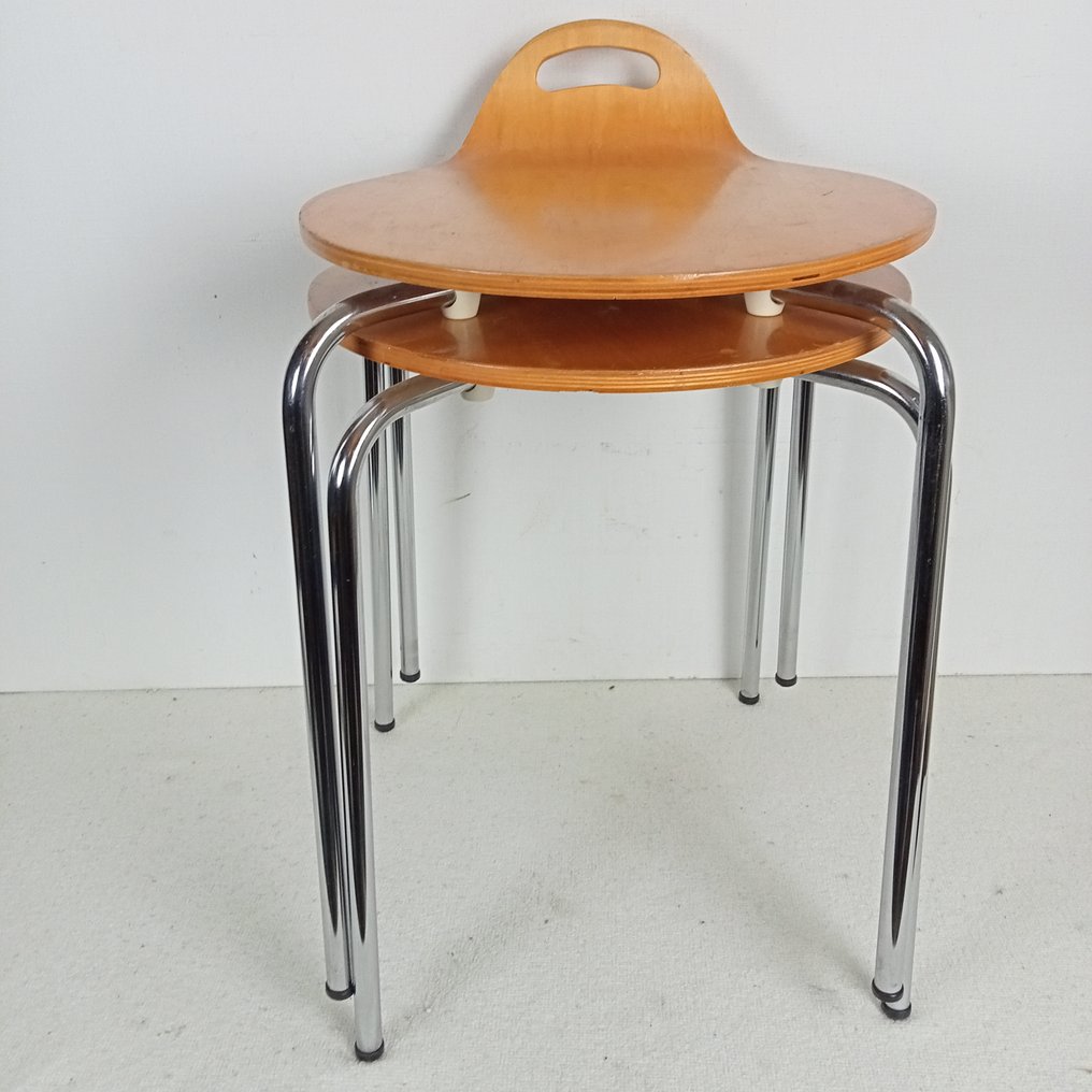 Taburet - Berken multiplex siddepladser med ben af forkromet stål - To vintage krukker #1.0