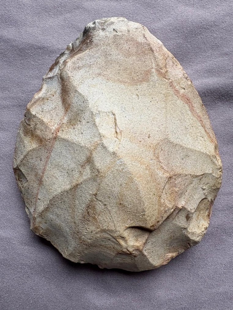 Paleolithisch Steen Werktuig - 9 cm - Bifaz Cordiforme #1.0