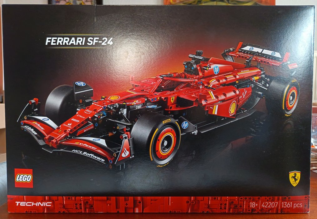 Lego Set - 42207 - Technic - 42207 F1 Ferrari SF-24 #1.0
