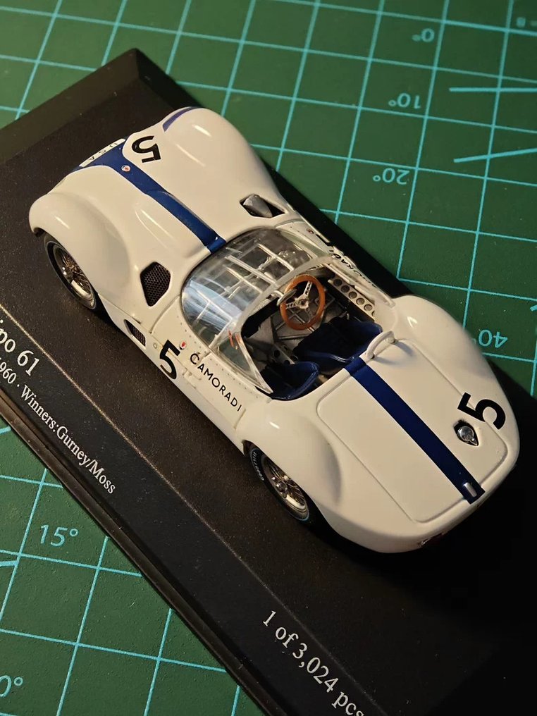 1:43 - Modell autó - Maserati Tipo 61 #1.0