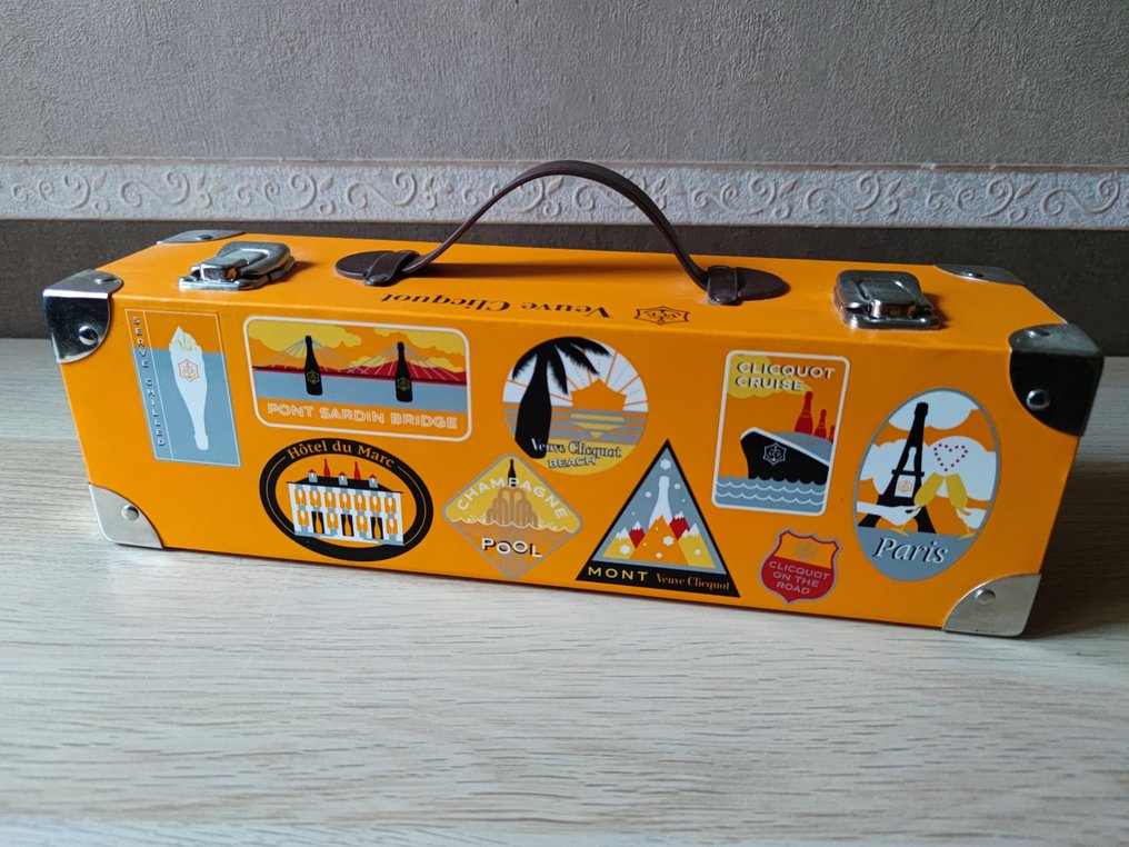 Champagne Veuve Clicquot - Samppanjan jäähdytin - kartonki ja metalli - Valisemette #1.0