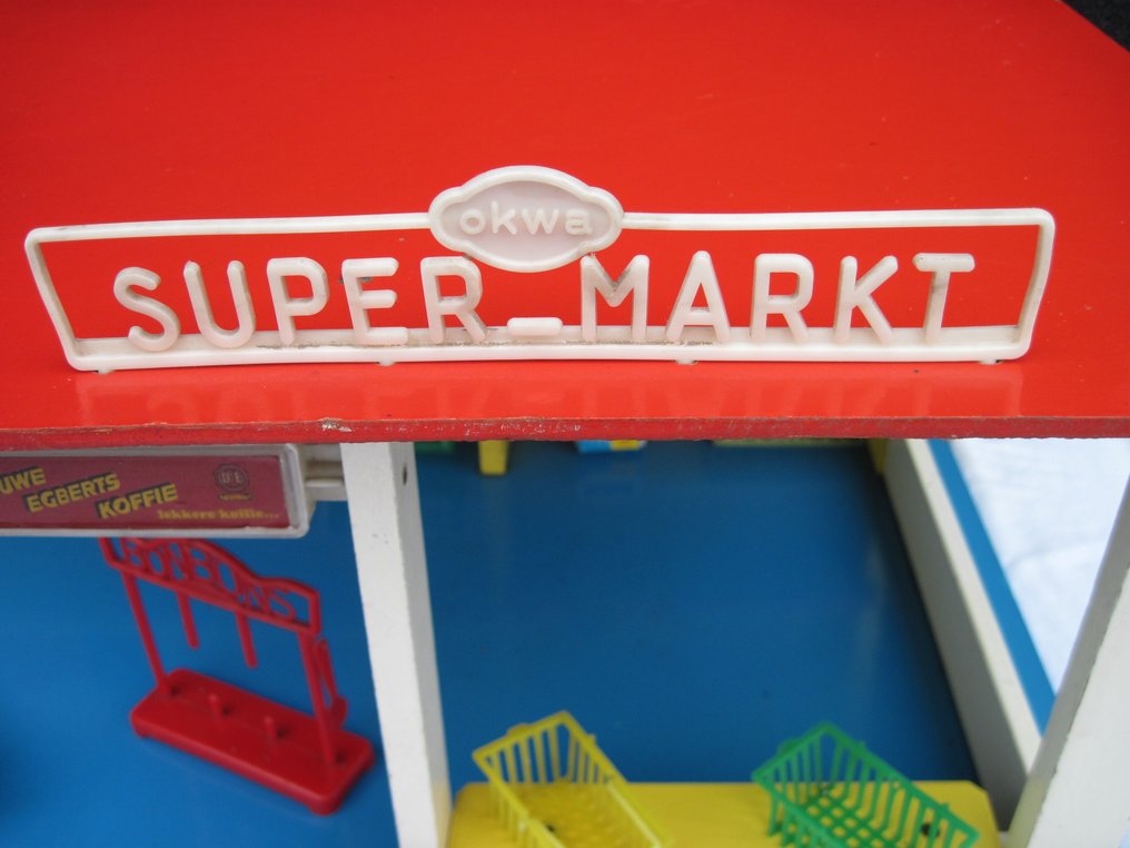 Okwa G. Okkerse Waddinxveer Netherlands  - Κουκλόσπιτο #3.2