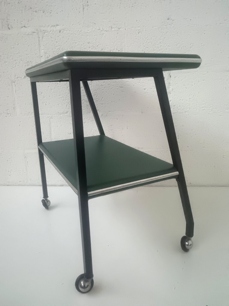 手推車 - 鐵, 乙烯基皮革 - 服务推车 #2.1