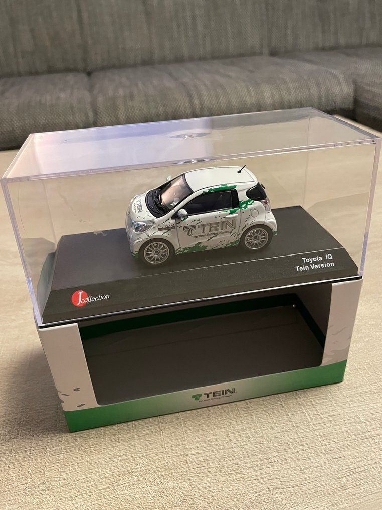 Kyosho 1:43 - Model samochodu - Toyota iQ Tein Version - Limited #1.0