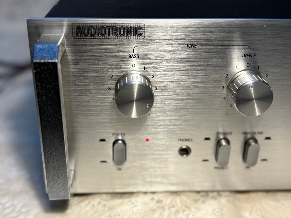 Audiotronic - LA20 Stereo Amplificatore stereo a stato solido #1.0
