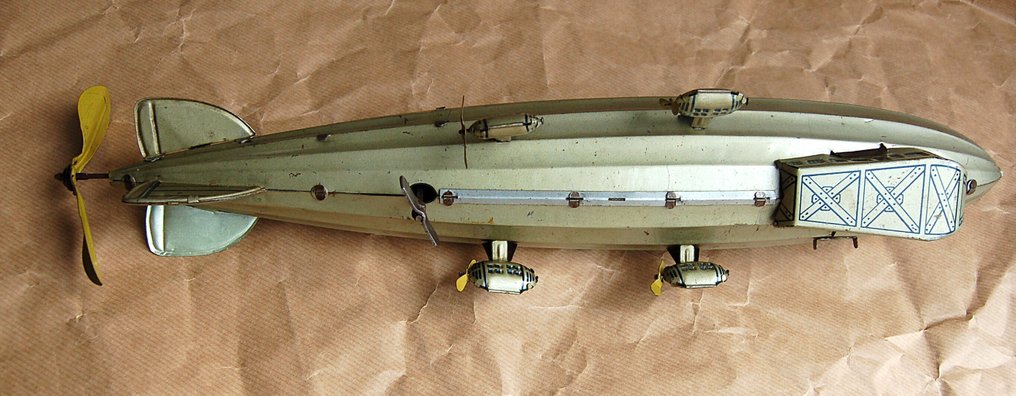 TippCo - Giocattolo di latta - Tippco Airship "Graf Zeppelin tôle DLZ 127" Tip & Co. Nuremberg, - 1930-1940 - Germania #4.3