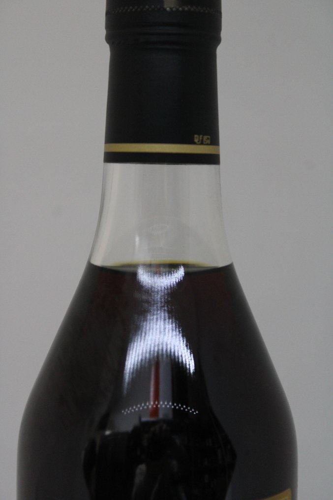 Daniel Bouju - Lot 60 pour les amis Geert Lagast & Raf de Ruysscher   - b. 2023  - 70 cl #3.2