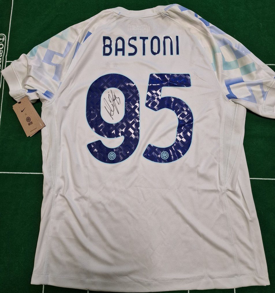 Inter Milan - Alessandro Bastoni - 2025 - Maglia da calcio #3.2