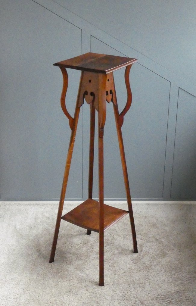 Plant table - Pedestal, side table - oak wood #2.1