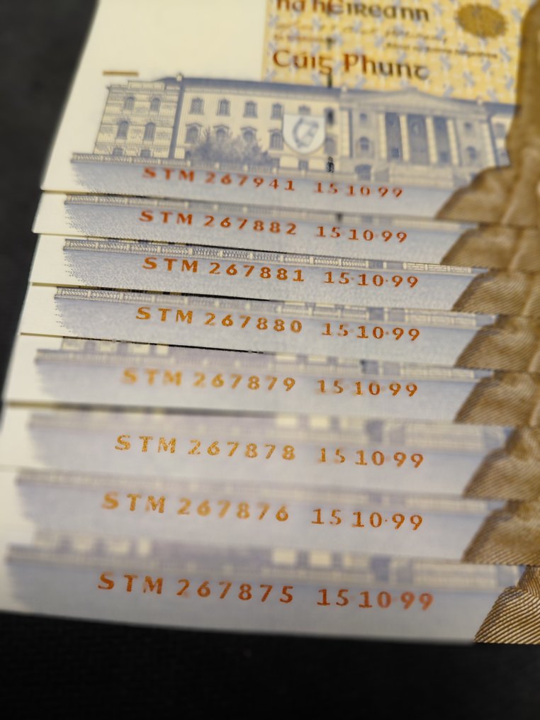 Ireland Republic. - 8 x 5 Pounds - 1994/1999 - Pick 75b  (No reserve price) #1.0