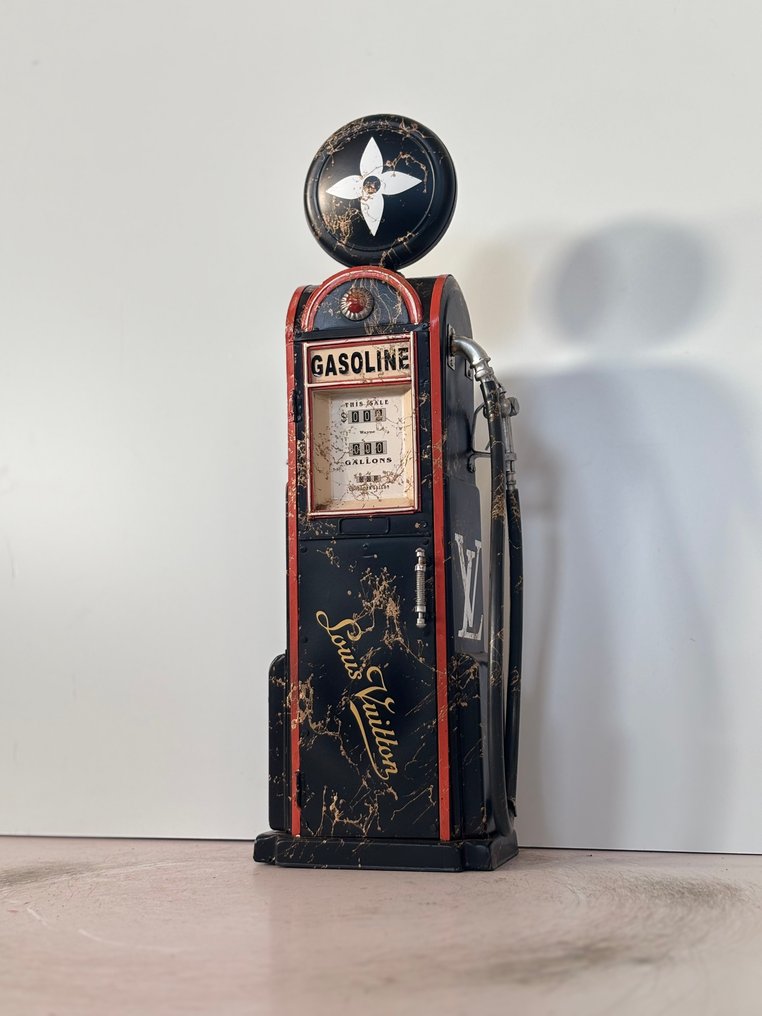 Rob VanMore - Fueled by LV #1.0