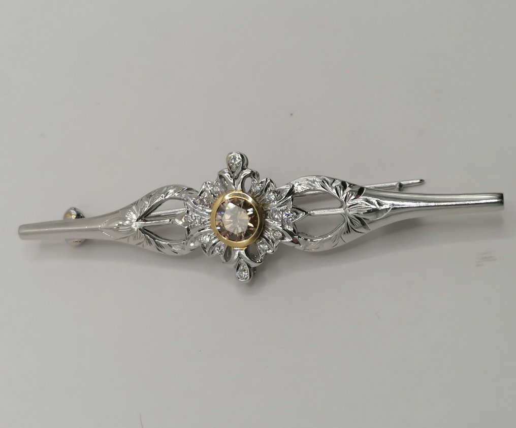 Bross - 18 kt. Fehér arany -  0.74ct. tw. Gyémánt (Természetes)  - Gyémánt #1.0