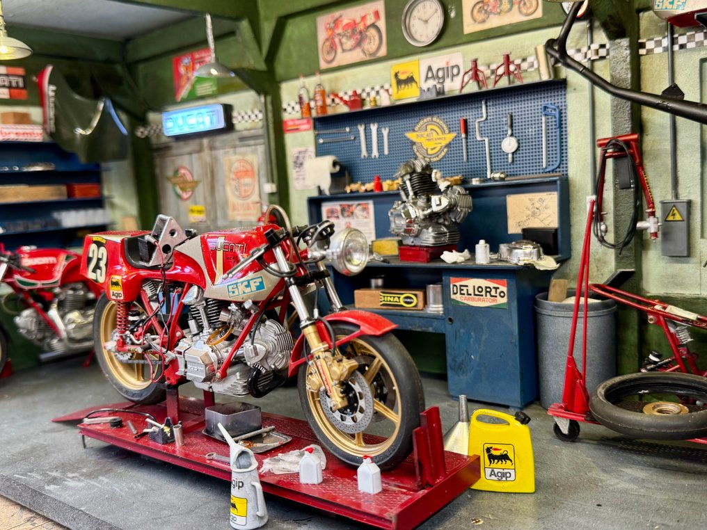 Tamiya, Minichamps 1:12 - 模型摩托车 - Ducati MHR NCR Mike Hailwood - 非常独特的1/12比例摩托车模型场景，MHR NCR MikeHailwood！ #4.3