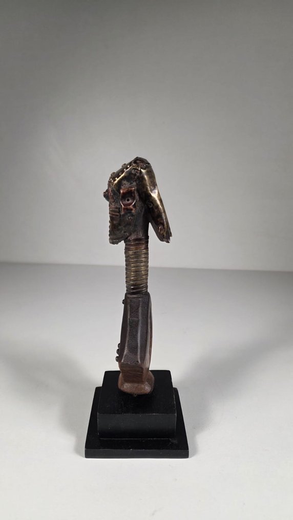 Fa és fém relikviárium. - Kota - Gabon  (Nincs minimálár) #2.1