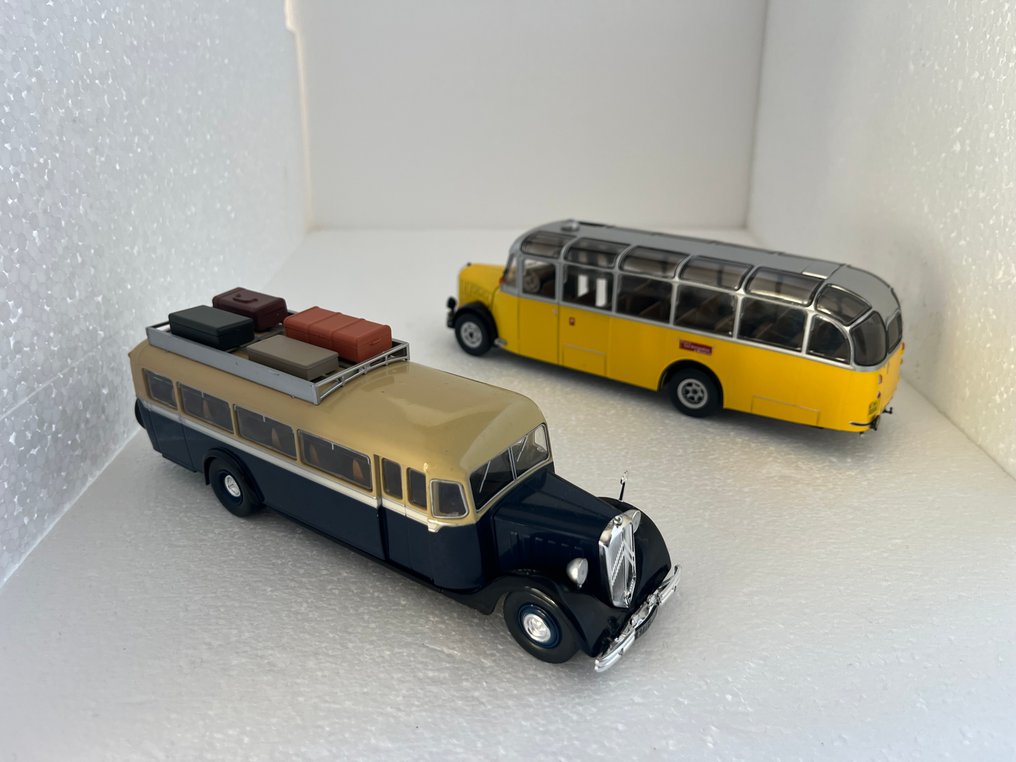 Altaya 1:43 - Model bus  (2) - Citroën Type 45 - 1934; Saurer 4LC - 1949 #1.0