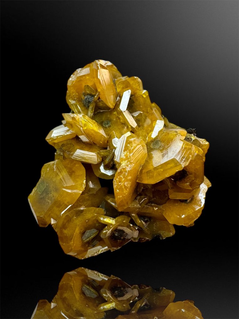 Wulfenit Mineralsamling - Høyde: 3.5 cm - Bredde: 1.5 cm- 20 g - (1) #1.0