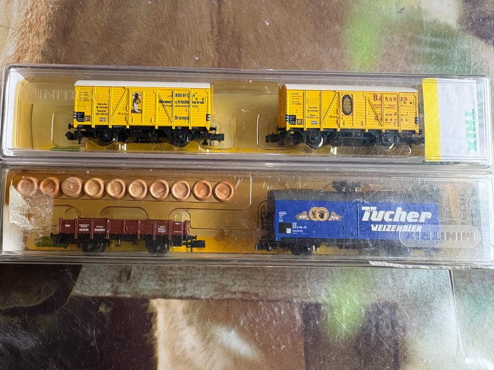 Minitrix N - 15010; 15308 - Zestaw modeli wagonu towarowego (2) - 4 wagony towarowe #1.0