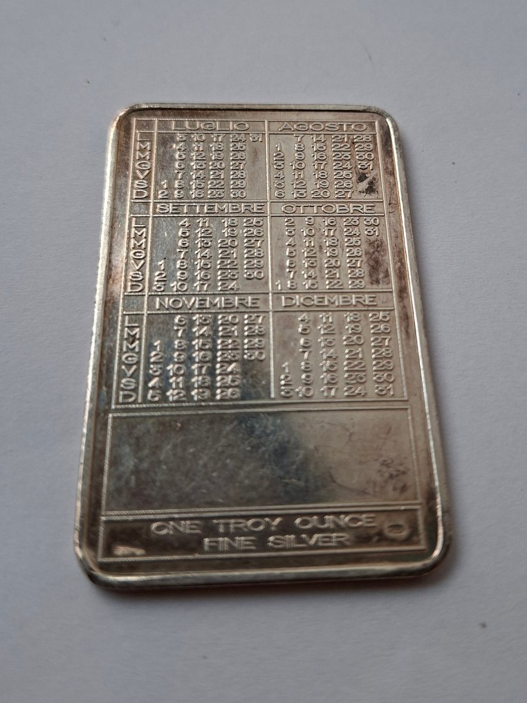 1 Troy Ounce - Silver .999  (No reserve price) #3.2