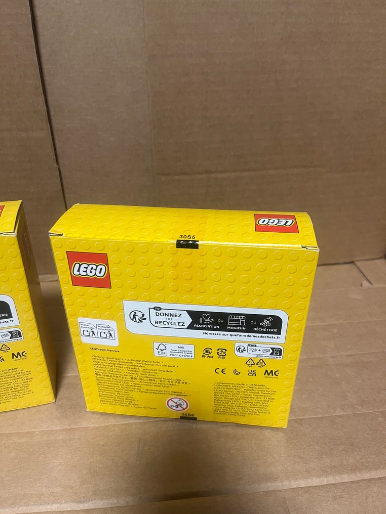 LEGO Set - Promotional - Fish Tank - Retro space Explorer #3.2