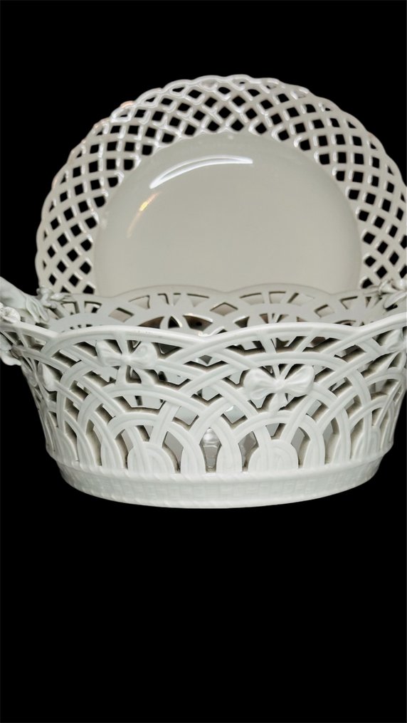 Kpm Berlin - Brödkorg - Porslin - Vacker bordskorg #1.0