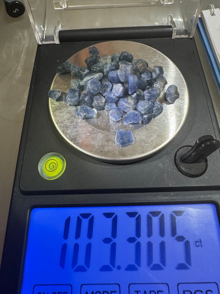 Zaffiro Grezzo- 20 g - (51) #3.2