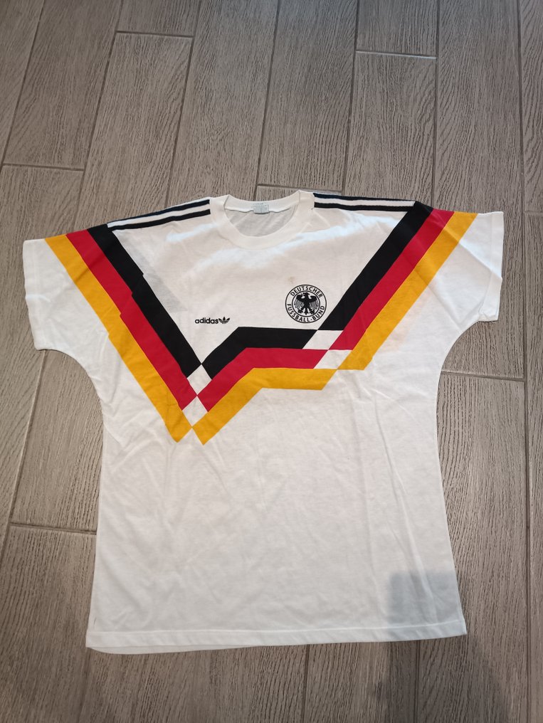 世界足球锦标赛 - 世界足球锦标赛 - 1992 - 足球衫 #1.0