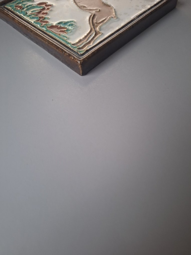 Azulejo - Baldosa de cloisonné con un ciervo saltando - Porceleyne Fles - 1930-1940 #2.1