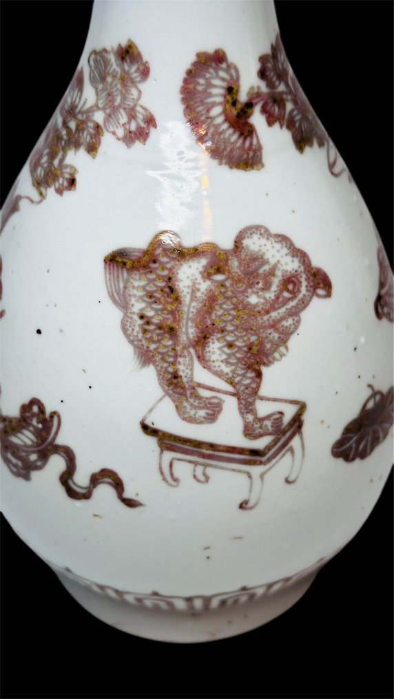 Βάζο σε σχήμα κιονόκραν από πορσελάνη. - Κίνα - 20th century #4.3