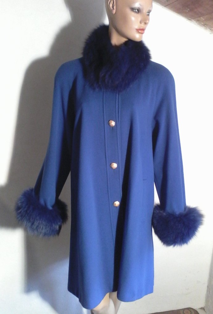 Artisan Furrier - Abrigo #4.3