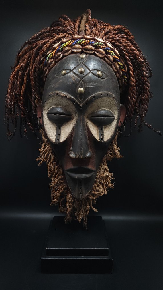 Superb mask - tchokwe - Angola  (No reserve price) #1.0