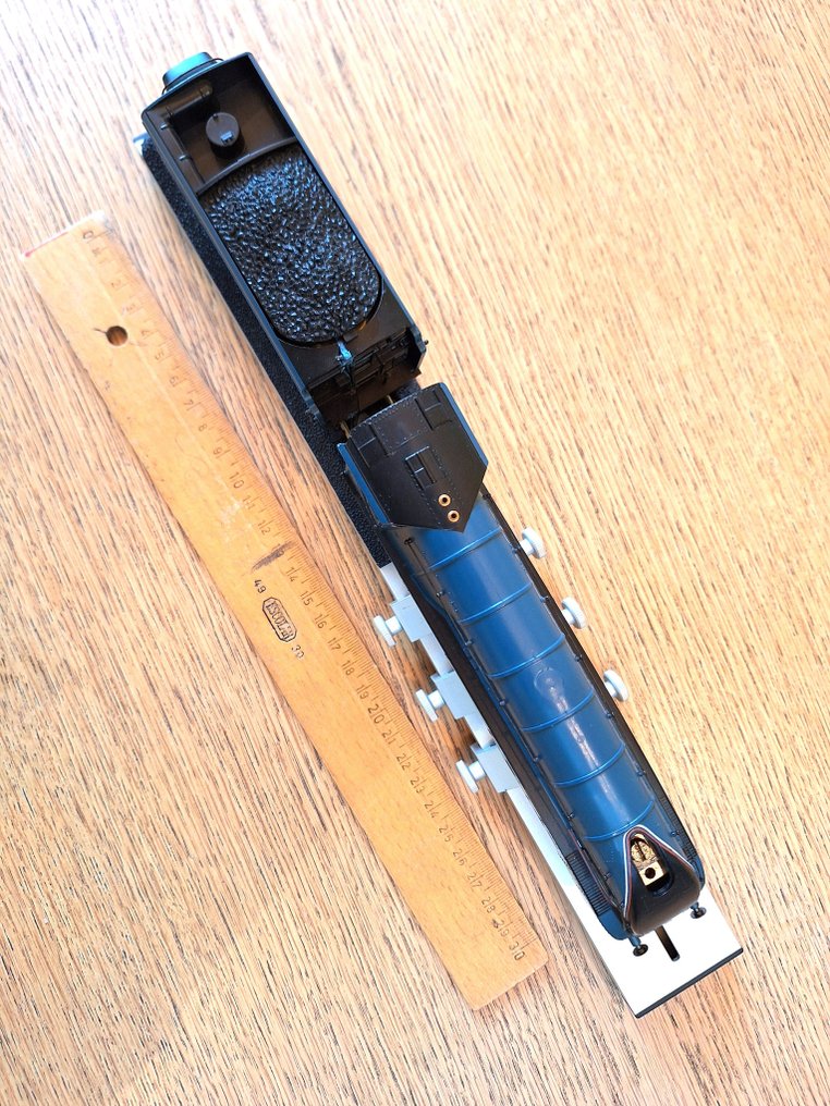 Hornby 00 - 電氣火車 (2) - Hornby MALLARD LNER 与 Rolling Road - LNER #2.1