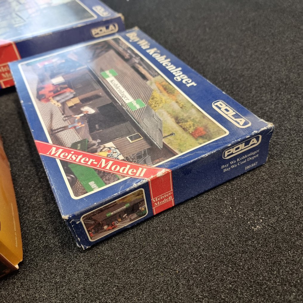 Pola, Vollmer H0 - 7105, 618, 671, 847 - Model train buildings (4) - Meister-Modell; original boxes; some still in shrink wrap. #3.2