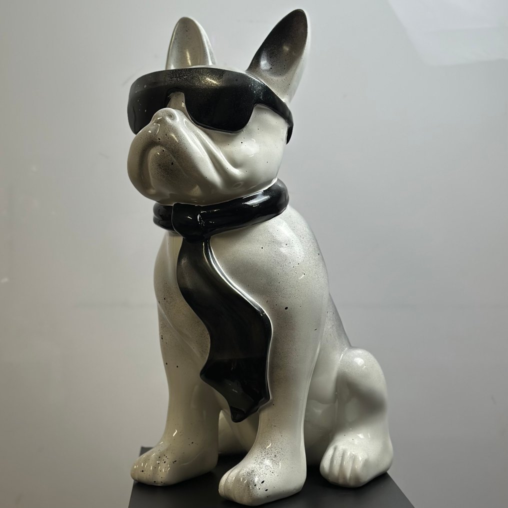 Daluxe Art - 1999 • Scrooge’s Fortune Bulldog #1.0