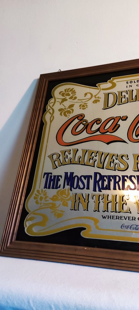 Specchio originale Coca Cola con bei colori e cornice pesante e robusta. - Insegna - Vetro a specchio, legno e cartone rigido #1.0