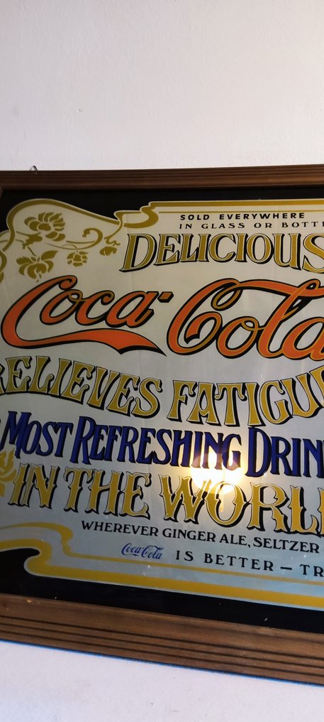 Specchio originale Coca Cola con bei colori e cornice pesante e robusta. - Insegna - Vetro a specchio, legno e cartone rigido #2.1