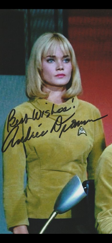 Star Trek - Signed by Andrea Dromm (Yeoman Smith) #3.2