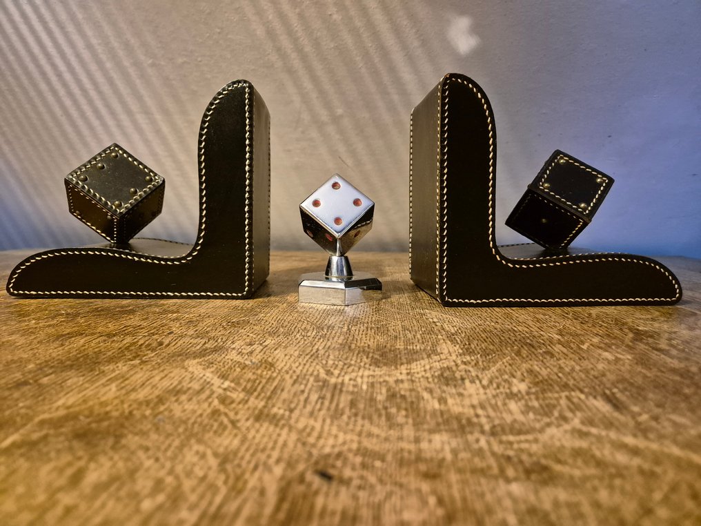 Podpórki do książek (3) - Skóra, Metal #1.0