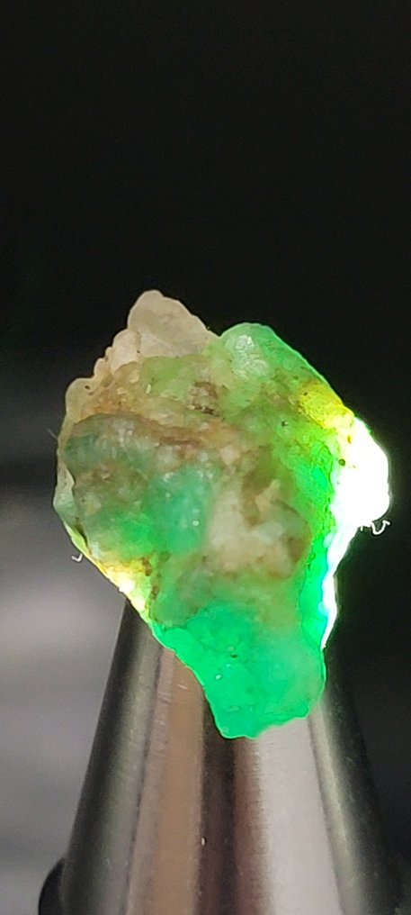 Emerald Rough- 5.27 g - (1) #4.3