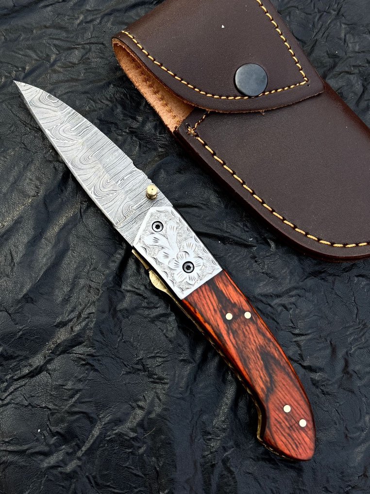 厨刀 - 厨房刀具 - 高端Damascus折叠口袋刀 - Pukka木材 - 雕刻护手柄 - 亚洲 #4.3